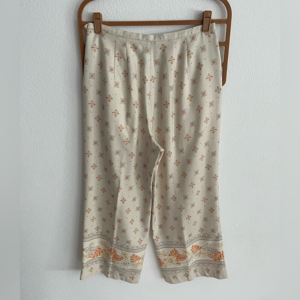 Tommy Bahama 100% Silk Wide Leg Capris